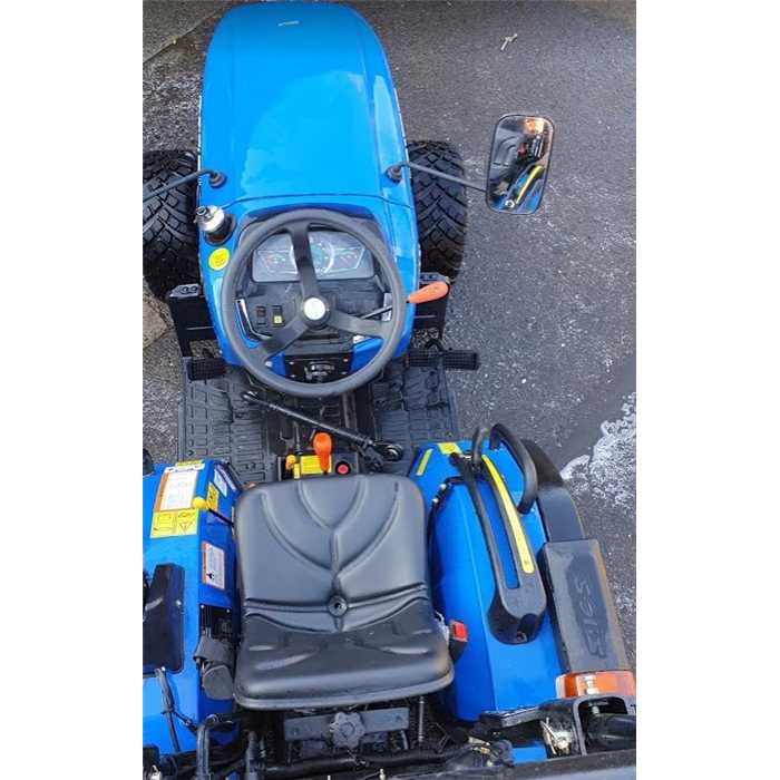 Tracteur SOLIS 26 - 24cv direction assistée pneu mixte Galaxy Garden Pro