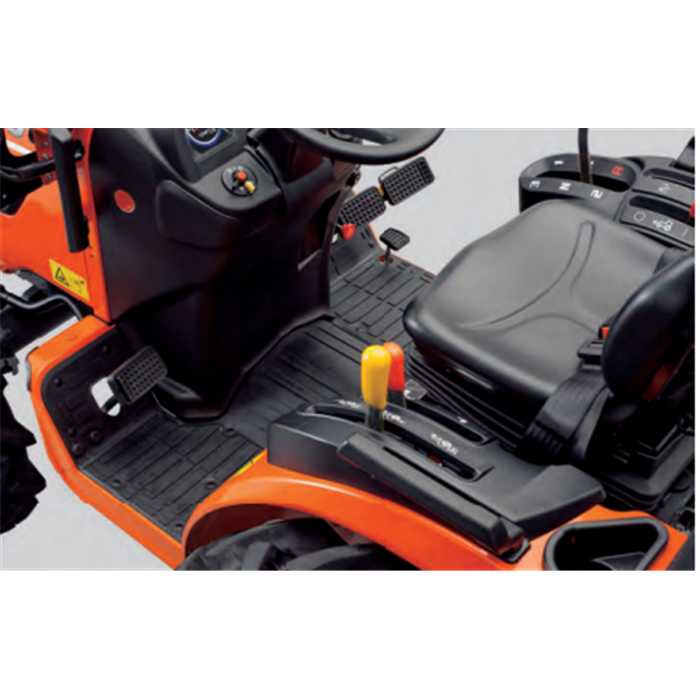 Tracteur KUBOTA 4x4 diesel B1121 avec roues gazon av:20x8-10 ar.215/80d15