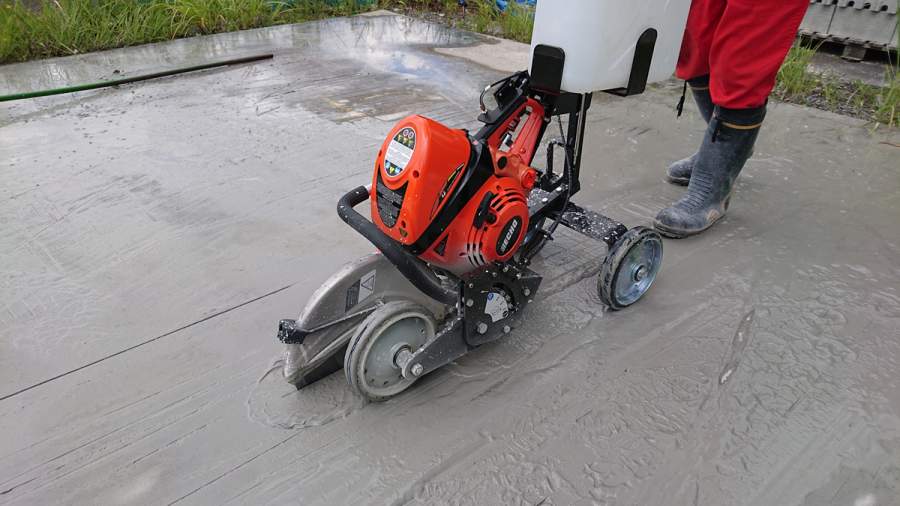 Chariot ECHO CWT-7410 pour découpeuse CSG-7410ES — visuel officiel ECHO [ECHO 2026-10-03]