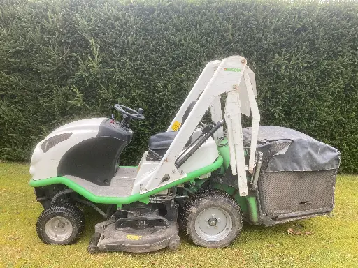 [ETESIA HVHPX OCCASION] Tracteur d'occasion Etesia HVHPX Hydro124PX de 2015